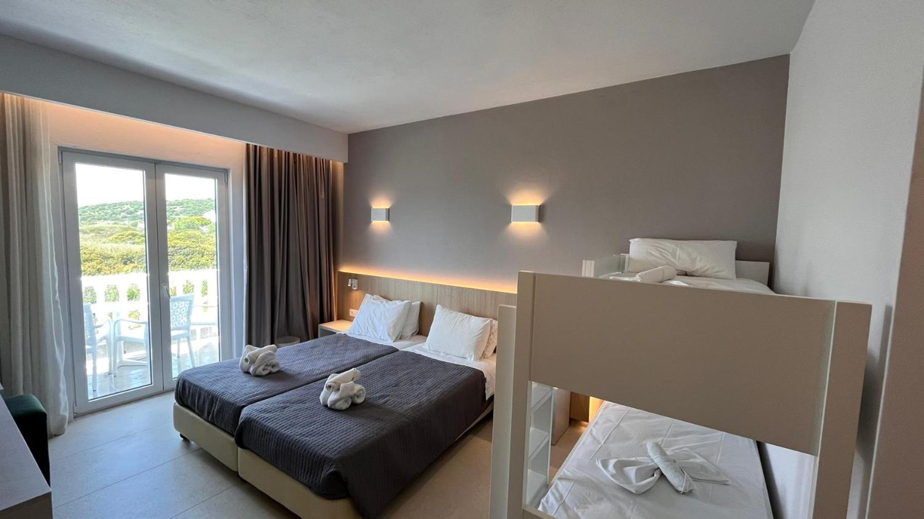 Sirenes Beach Resort Sisam Dış mekan fotoğraf